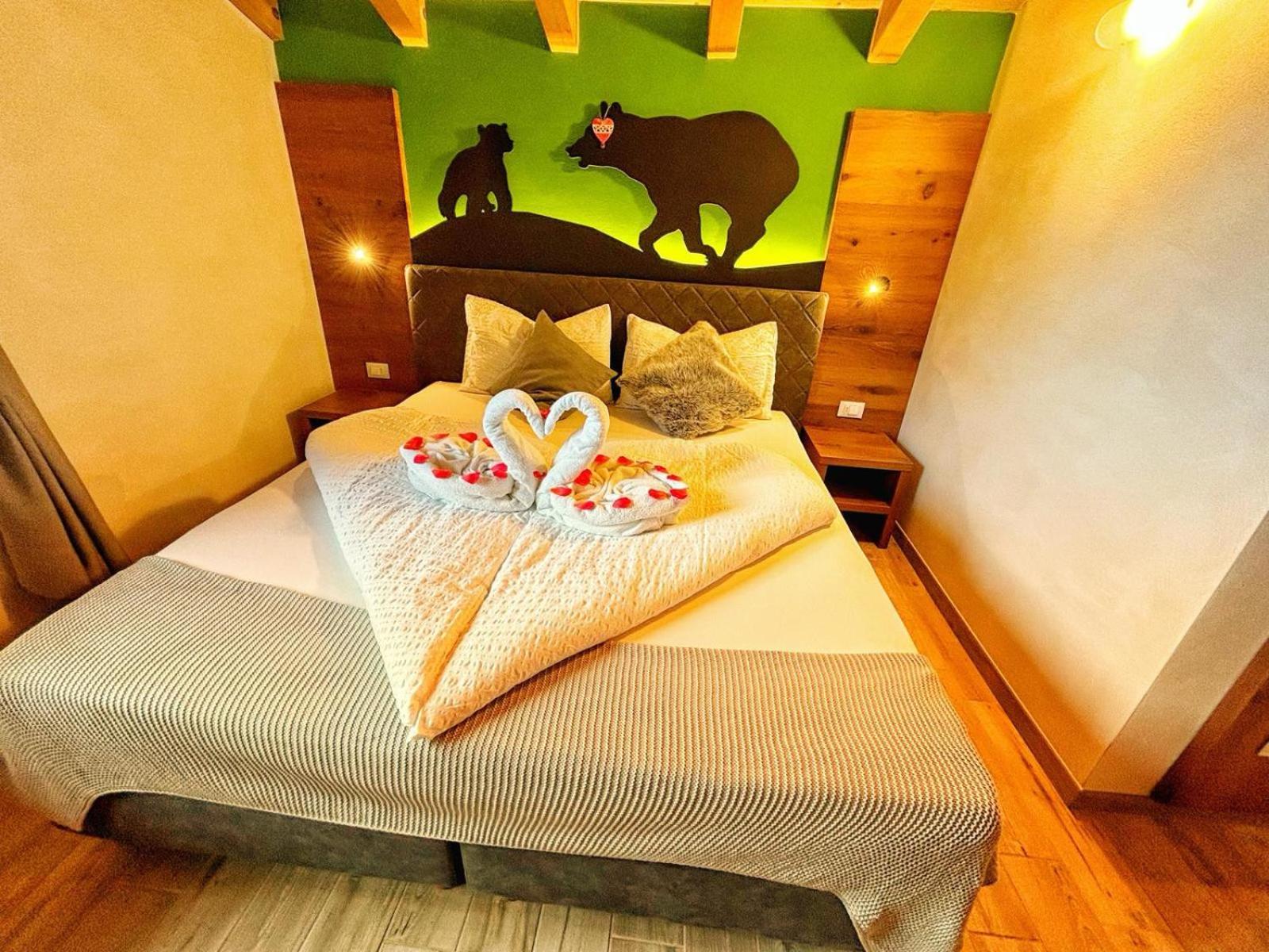 Chalet Torcel Affittacamere San Lorenzo Dorsino Exteriör bild